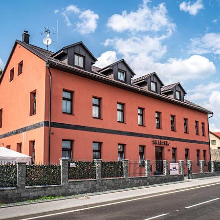 Apartmanovy Dum Sklipek Трутнов Экстерьер фото
