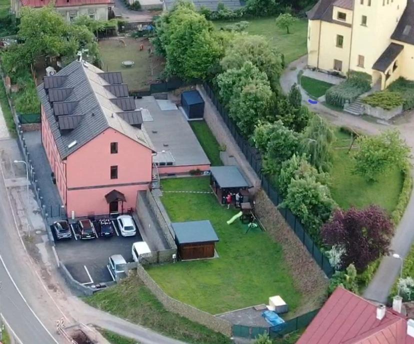 Apartmanovy Dum Sklipek Трутнов Экстерьер фото